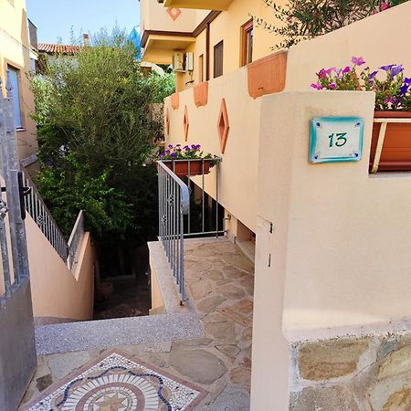 Appartamento A 50 Mt Dal Mare Cala Gonone Exterior foto
